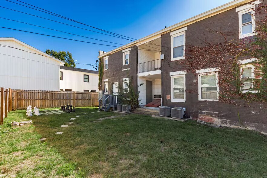 More Photos Of 370-372 Forest St, Columbus Apartments For Sale