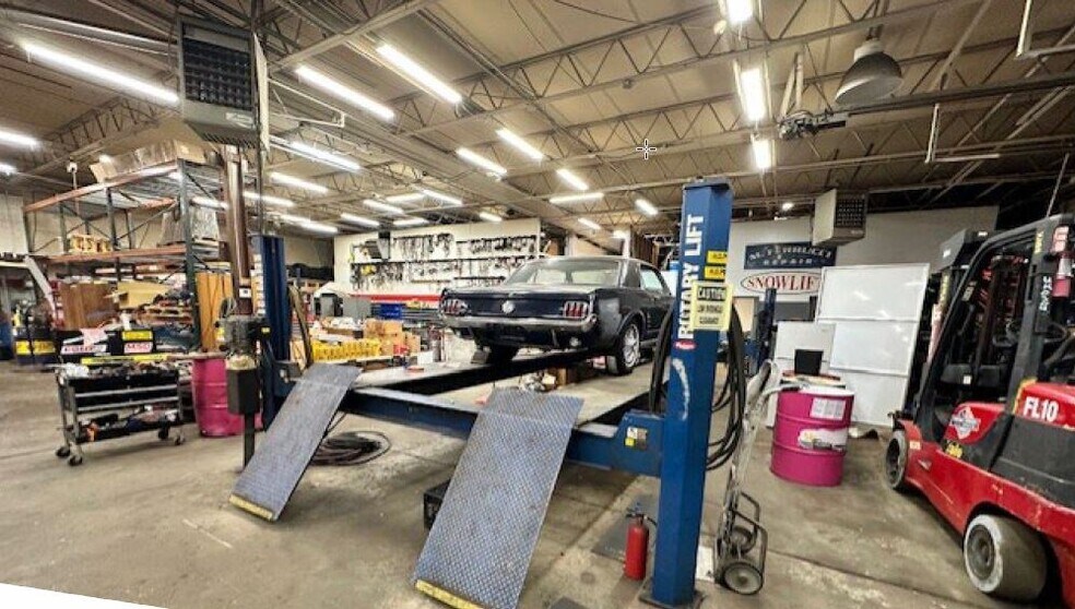 More Photos Of 96 Commercial St, Freeport Warehouse For Sale