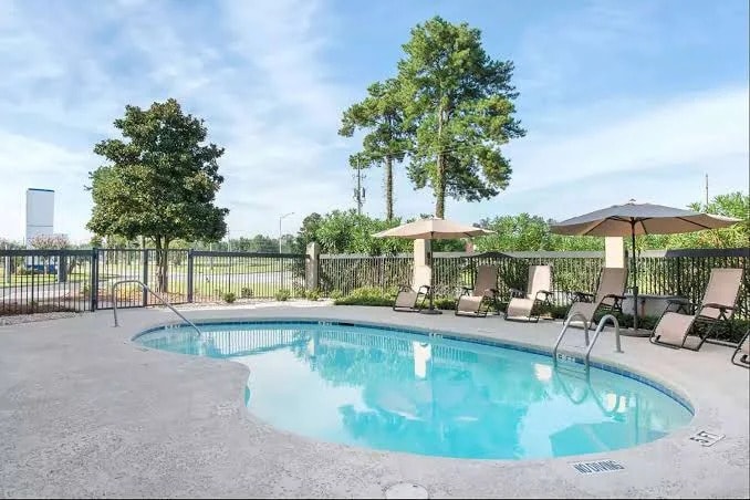 More Photos Of 7220 GA Highway 21, Port Wentworth Hotel For Sale