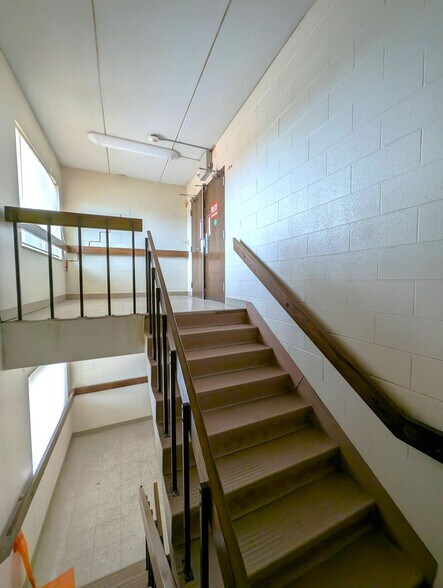 More Photos Of 9350 W Fond Du Lac Ave, Milwaukee Skilled Nursing Facility For Sale