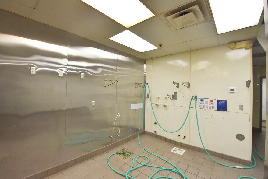 More Photos Of 64 Carriage Oaks Dr, Tyrone Restaurant For Lease