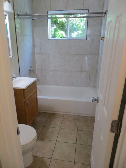 More Photos Of 21462 Ocean View Dr, Hayward Apartments For Sale