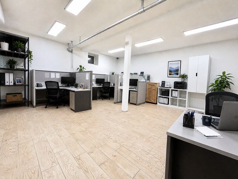 Primary Photo Of 857 Montgomery St, Brooklyn Apartments For Lease