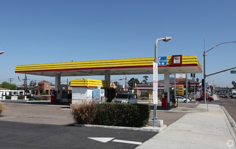 More Photos Of 350-400 N 2nd St, El Cajon Unknown For Lease