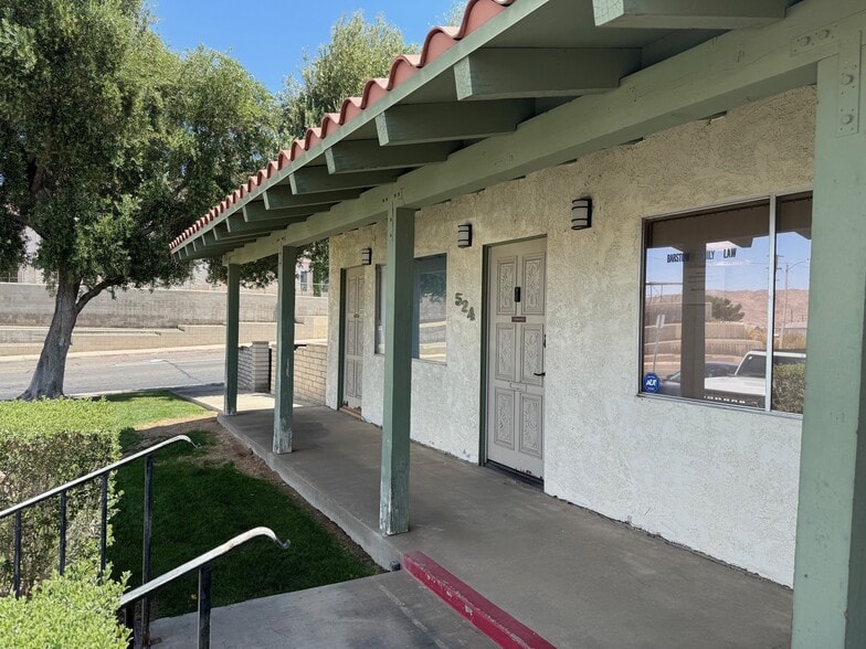 Primary Photo Of 524 Barstow Rd, Barstow Office For Lease