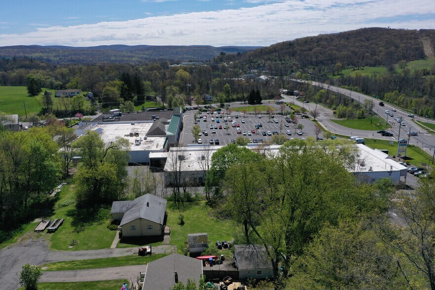 More Photos Of 445 Route 23, Sussex Unknown For Lease