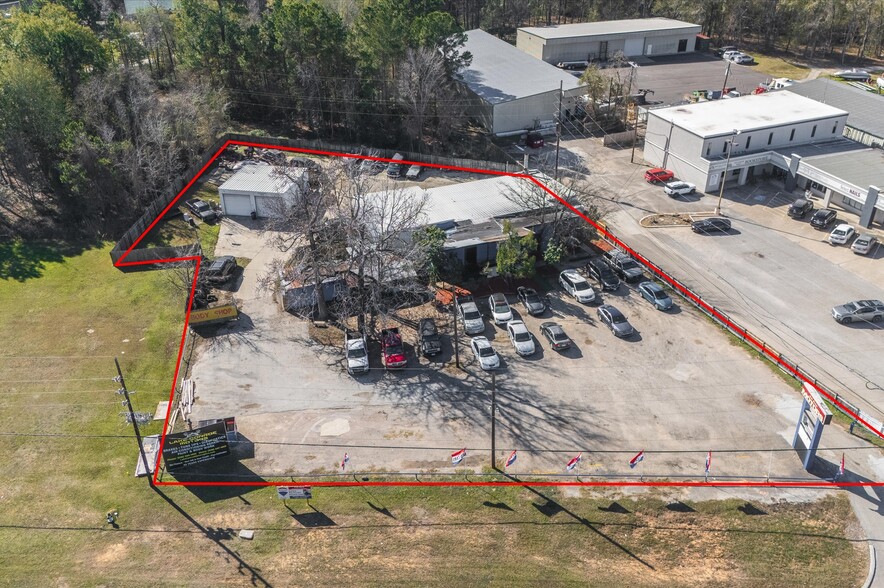 More Photos Of 15831 Highway 105 W, Montgomery Light Manufacturing For Sale