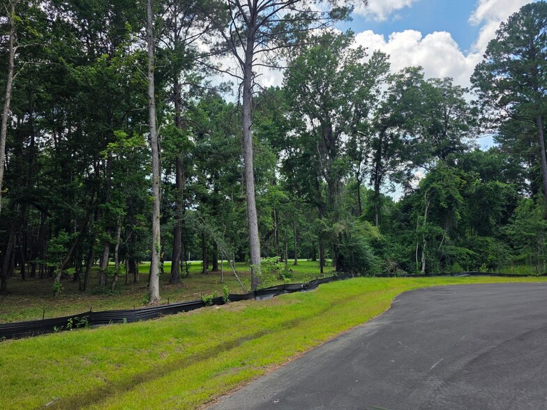 More Photos Of 6549 Highway 17 Hwy, Awendaw Land For Sale