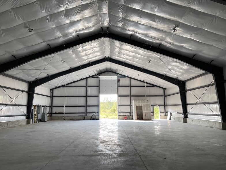 More Photos Of 500 Portland St, Berwick Warehouse For Sale