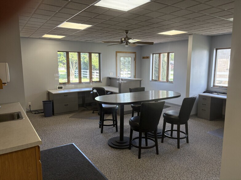 More Photos Of 402 W K St, Mc Cool Junction Industrial For Sale