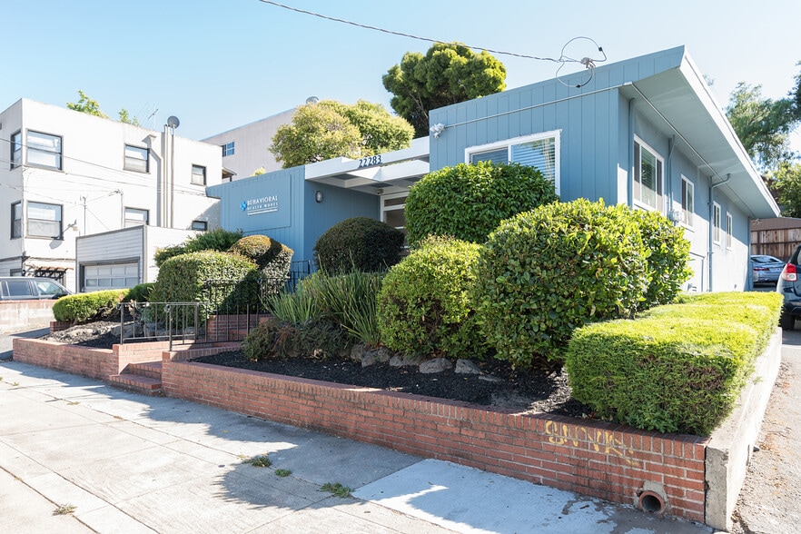 More Photos Of 22283 Main St, Hayward Office For Sale