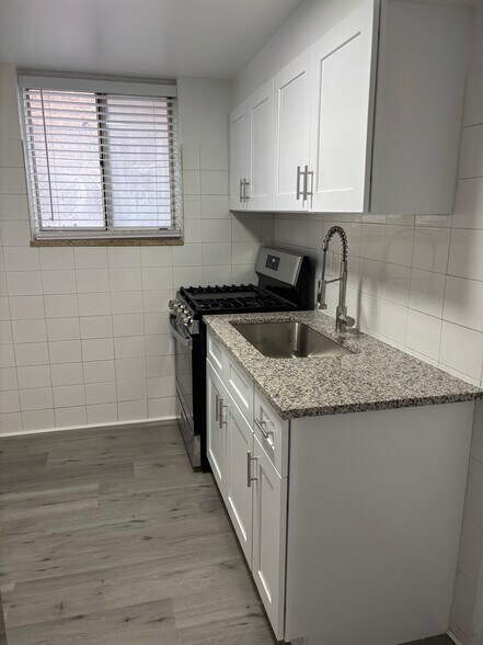 More Photos Of 1555-1557 Tamarac St, Denver Apartments For Sale