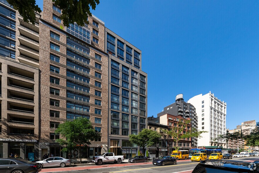 More Photos Of 128 W 23rd St, New York Apartments For Sale