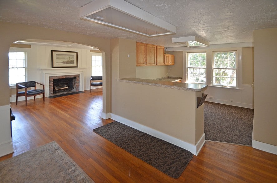 More Photos Of 2650 Dover Center Rd, Westlake Medical For Sale