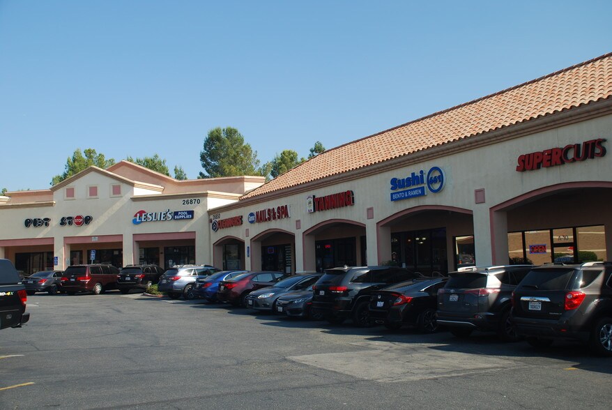 More Photos Of 26850-26870 Sierra Hwy, Santa Clarita Unknown For Lease