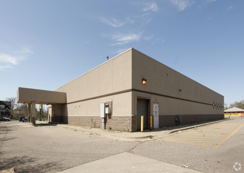 More Photos Of 3812 E Davison St, Hamtramck Freestanding For Sale