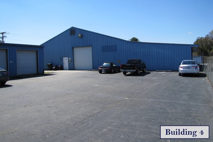 More Photos Of 951 Carl Vinson Pky, Centerville Warehouse For Sale