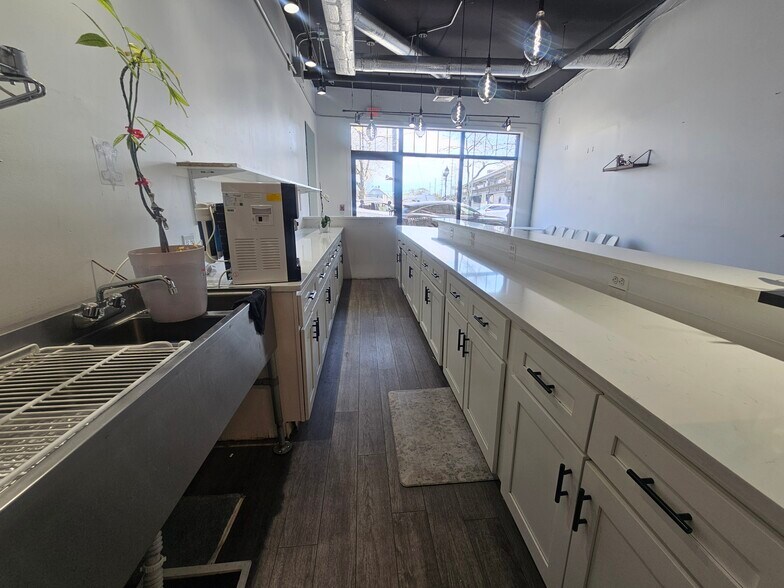 More Photos Of 1800 Great Neck Rd, Copiague Apartments For Lease