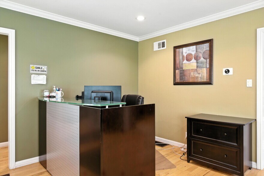 More Photos Of 1414 Meridian Ave, San Jose Office Residential For Sale