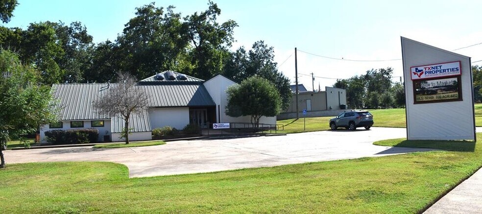 Primary Photo Of 324 E Palestine Ave, Palestine Coworking Space