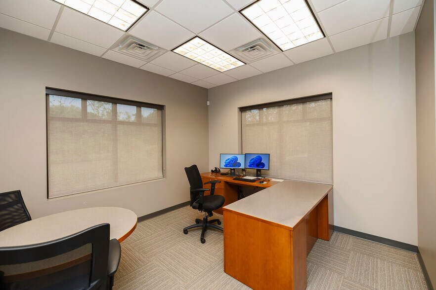 More Photos Of 13203 W 21st Ct N, Wichita Office For Sale