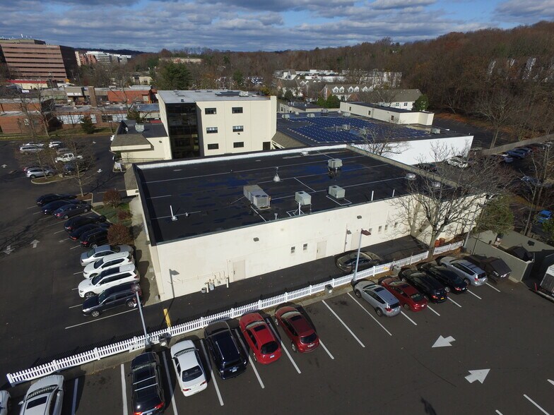 More Photos Of 346 Main Ave, Norwalk Restaurant For Lease