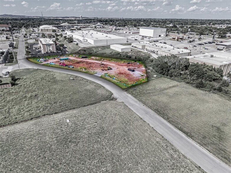 More Photos Of 1201 NW 40th St, Lawton Land For Sale