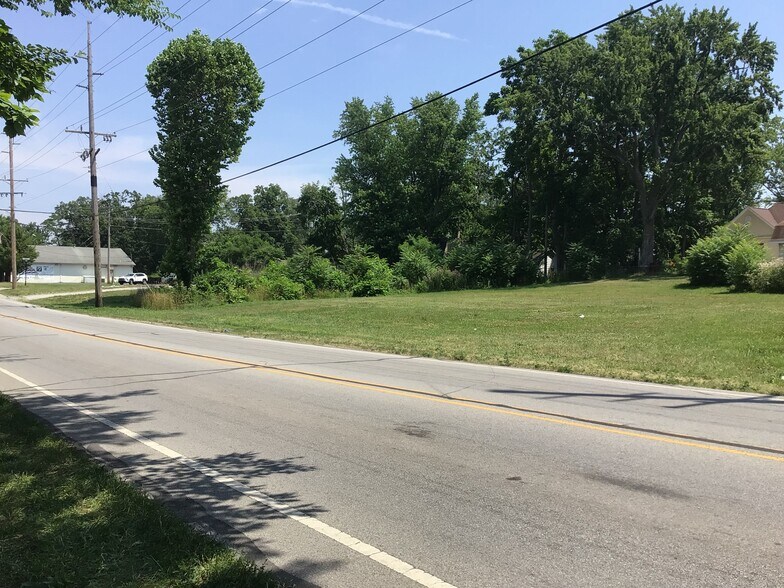 More Photos Of 13409-13415 Morse St, Cedar Lake Land For Sale