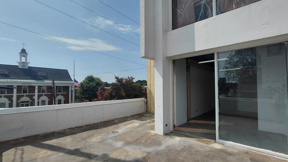 More Photos Of 1612 Cleveland Ave, Atlanta Storefront Retail Office For Lease