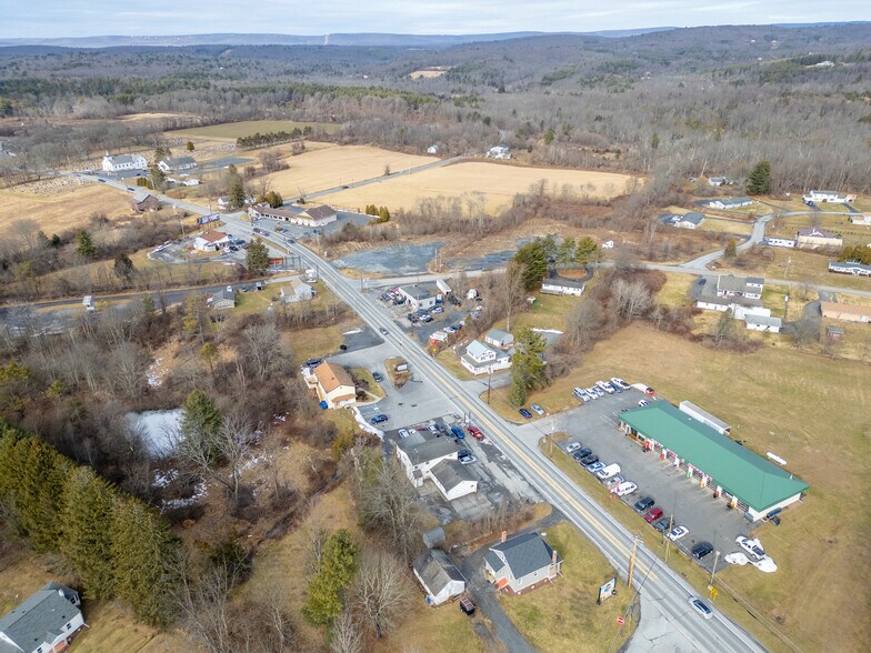 More Photos Of 1980 US-209 Rt, Brodheadsville General Retail For Sale