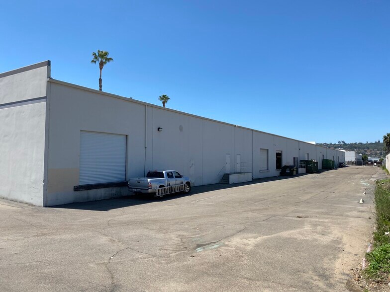 More Photos Of 316-392 Coogan Way, El Cajon Unknown For Lease