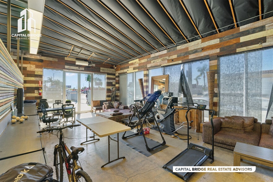 More Photos Of 1112 S La Brea Ave, Inglewood Freestanding For Sale