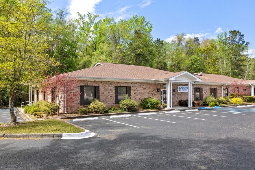 Primary Photo Of 201 Eddie Chasteen Dr, Walterboro Medical For Sale
