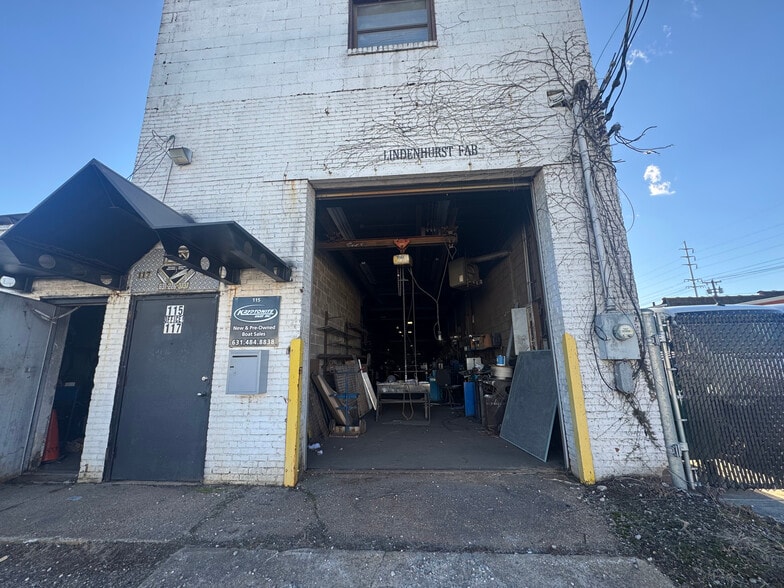 More Photos Of 115-117 S 13th St, Lindenhurst Warehouse For Sale