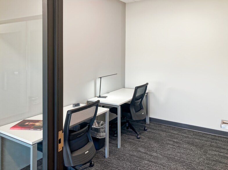 More Photos Of 500 S Main St, Burlington Coworking Space