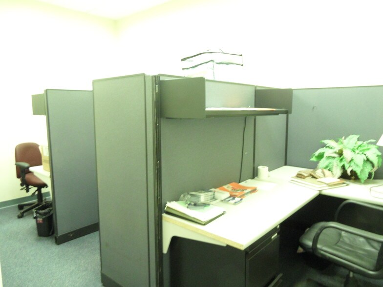 More Photos Of 1507 Park Center Dr, Orlando Office For Lease