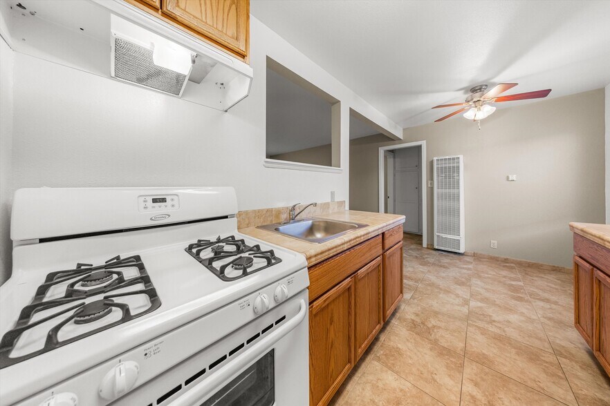 More Photos Of 204 N Chorro St, San Luis Obispo Multifamily For Sale