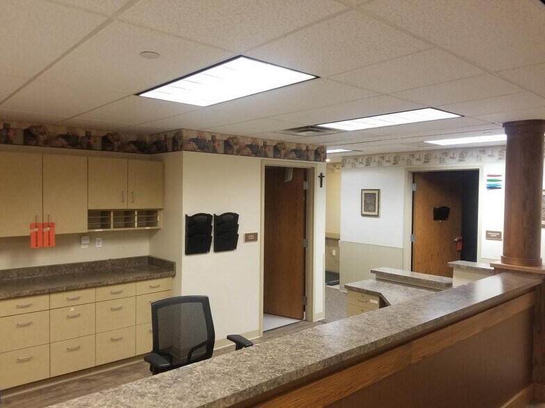 More Photos Of 1916 N Main St, Princeton Supermarket For Sale