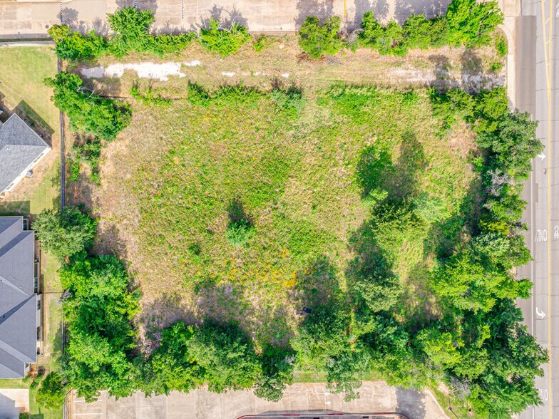 More Photos Of 1200 E 9th St, Edmond Land For Sale