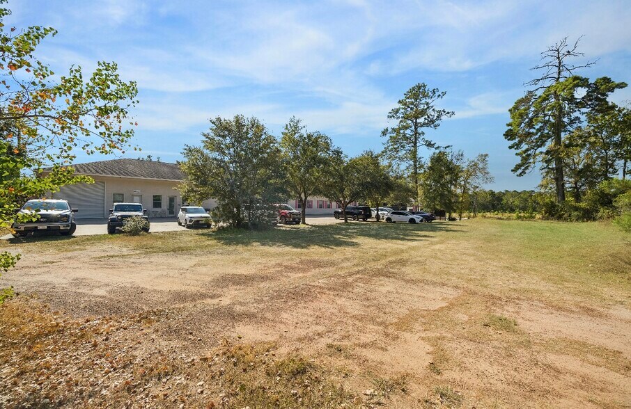 More Photos Of 32618 Tamina Rd, Magnolia Office Residential For Sale