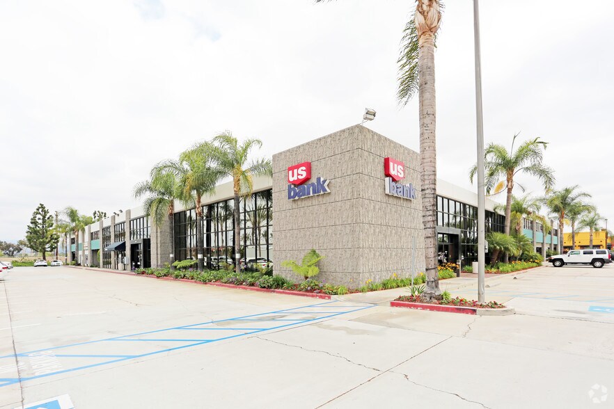 More Photos Of 1008-1028 N Tustin Ave, Anaheim Unknown For Lease