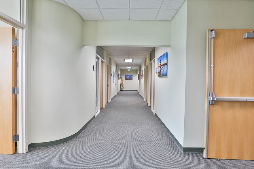 More Photos Of 2077 Gold St, San Jose Office For Sale