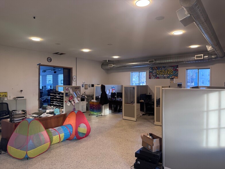 More Photos Of 105 Center St, Maple Park Industrial For Sale