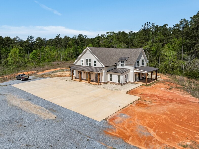 More Photos Of 4194 MS-589, Sumrall Office For Sale