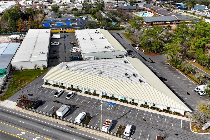 More Photos Of 5121 Bowden Rd, Jacksonville Light Manufacturing For Lease