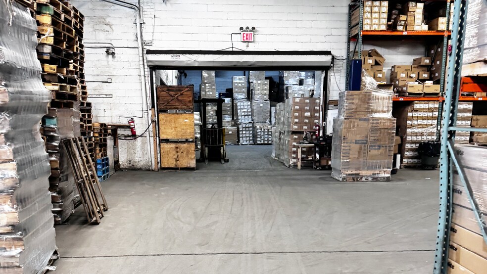 More Photos Of 744 Clinton St, Brooklyn Warehouse For Lease