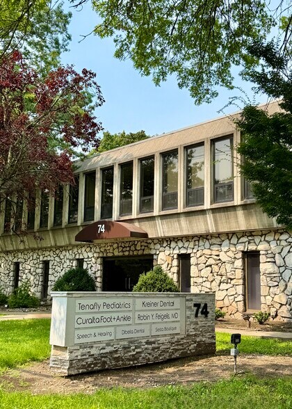 Primary Photo Of 74 Pascack Rd, Park Ridge Medical For Lease