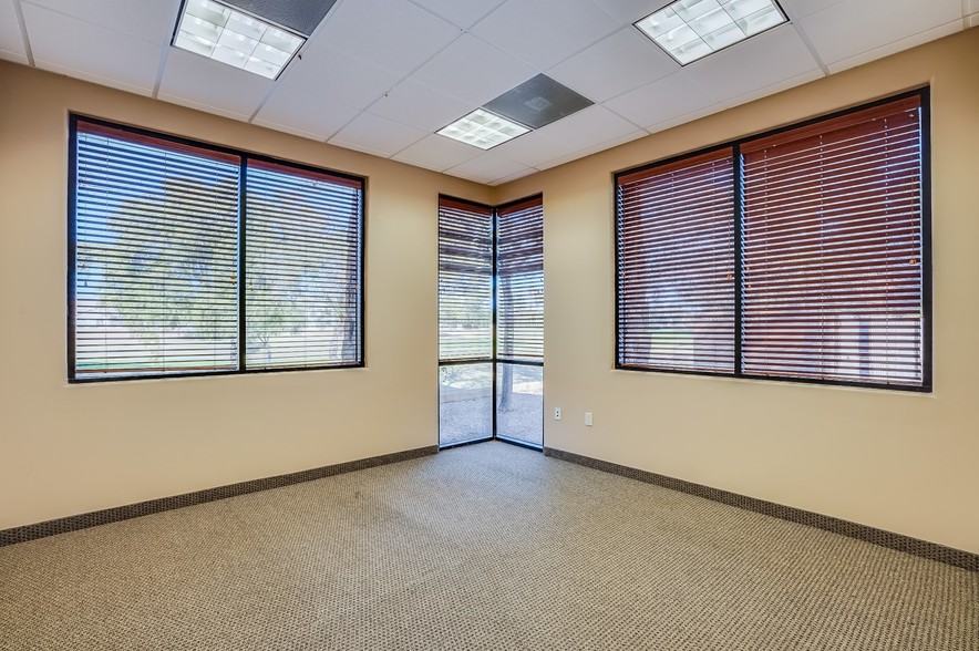 More Photos Of 2420 S Power Rd, Mesa Office For Sale