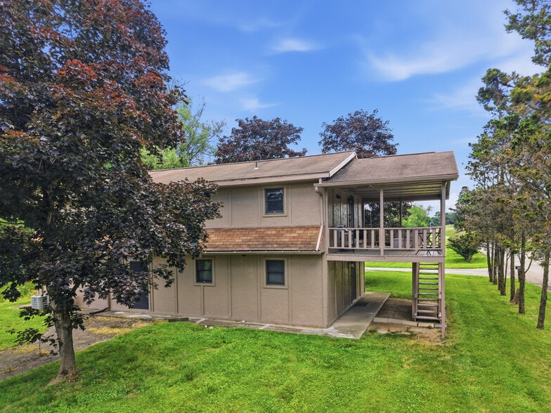 More Photos Of 101 Burtner Rd, Butler Office For Sale