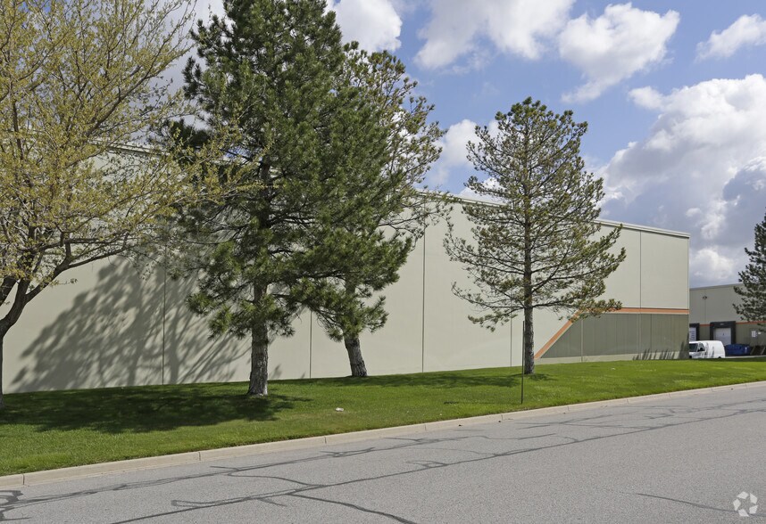 More Photos Of 1971 S 4490 W, Salt Lake City Distribution For Lease